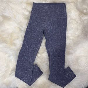 Lululemon Wonder under leggings